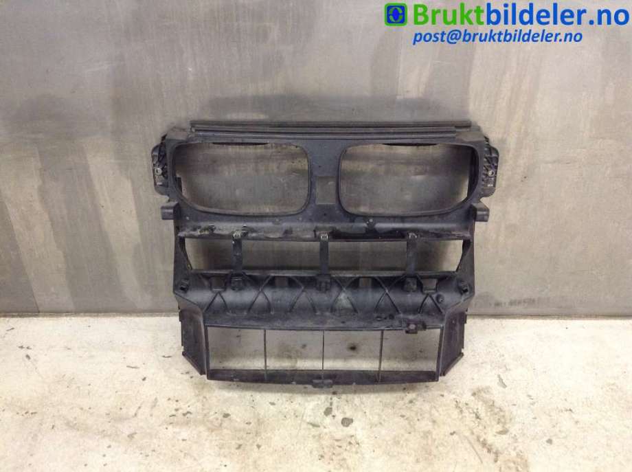 Frontplate til BMW X5, 2007-2013 (E70) (E70) (BMW|51 64 7 177 878)