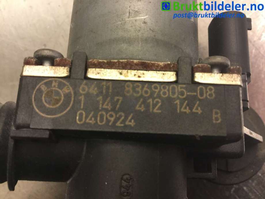 Diverse deler til BMW X3 2003-2006 (Fase 1) (E83) (E83) (BMW|6411 8 369 805|1 147 412 144|)