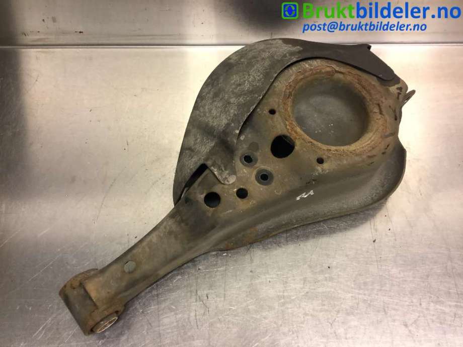 Bærebru venstre bak til Lexus RX 2009-2015 (Type III) (AL10) (AL10) (LEXUS|48730-48170|)