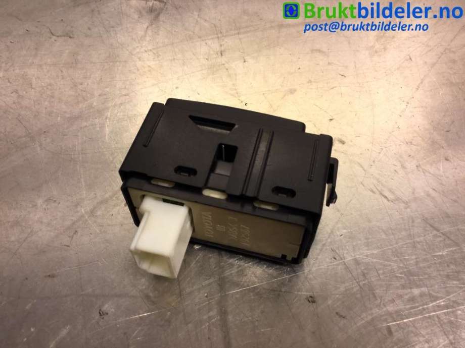 Bryter ruteheis til Lexus RX 2009-2015 (Type III) (AL10) (AL10) (LEXUS||192967)