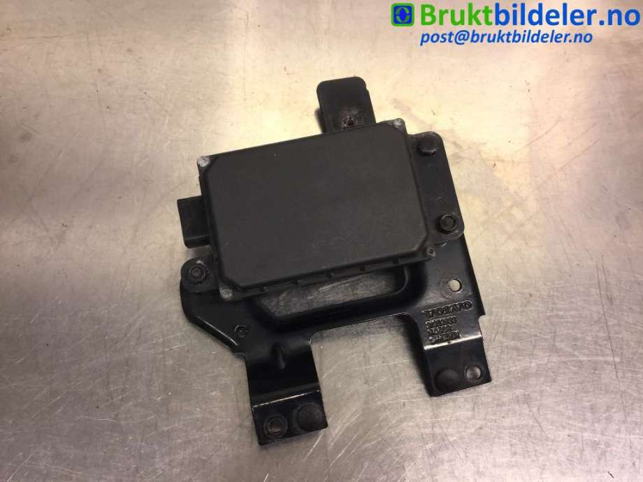 Sensor radar til Volvo S60, 2010-2014 (Type II, Fase 1)  (VOLVO|AG9N-9G768-BC)
