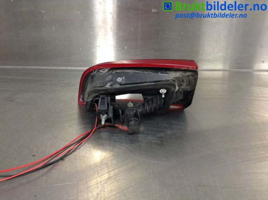 Baklykt venstre indre til Volvo S60 2010-2014 (Type II, Fase 1)  (VOLVO|30796271|21.50.01.01|)