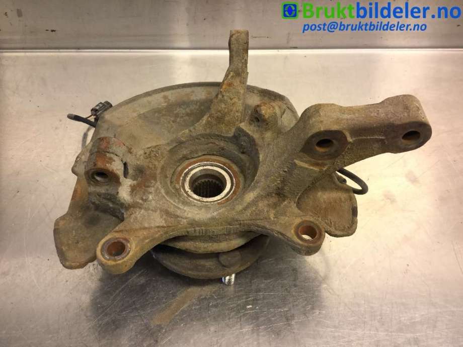 Hjulspindel venstre foran til Suzuki Swift 2005-2010 (SUZUKI|45151-63J50|)