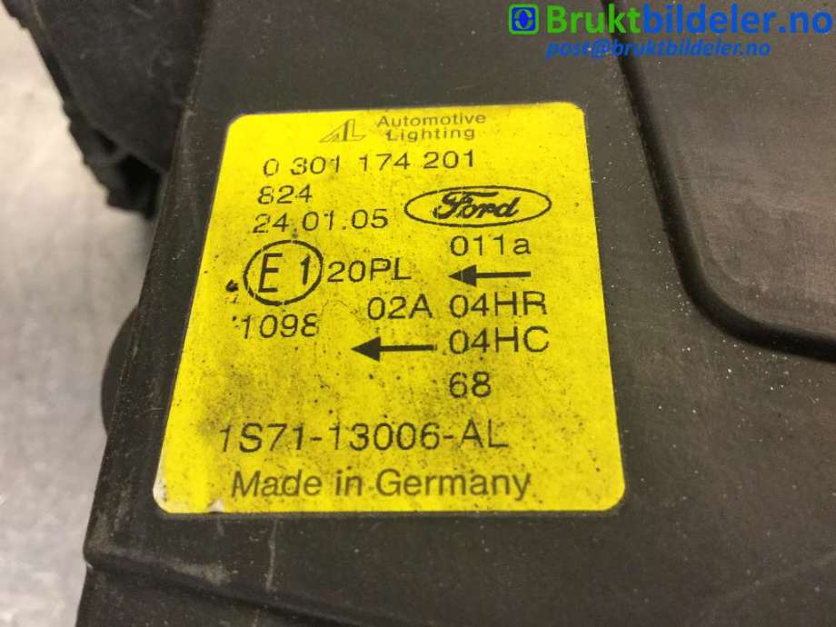 Frontlykt venstre halogen til Ford Mondeo 2001-2007 (Type III) (FORD|1S71-13006-AL|0 301 174 201|)
