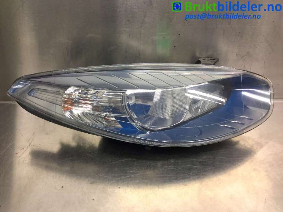 Frontlykt høyre halogen til Renault Fluence Z.E 2011-2014  (RENAULT||01025399900010|2601 027 08R)
