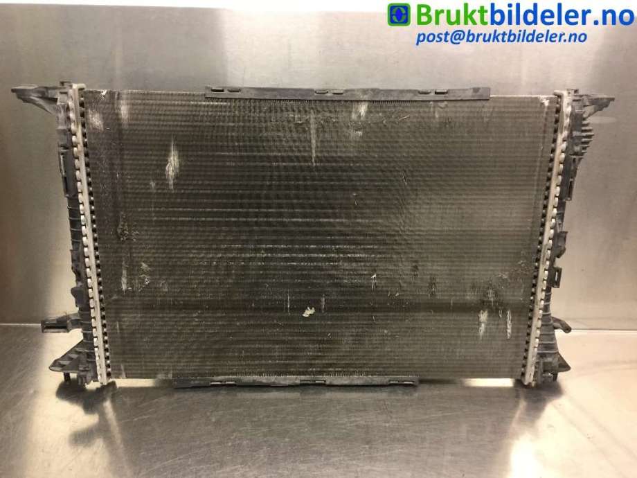 Radiator (manuell gir) til Audi A5 2007-2016 (Type I)  (AUDI|8K0 121 251 R|K5948004|)