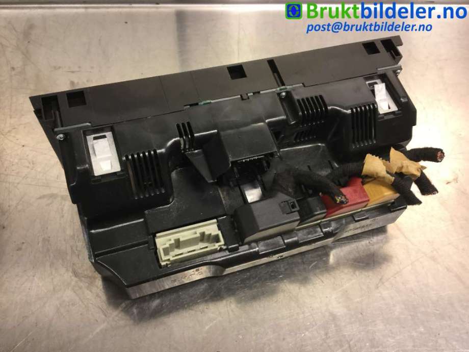 Varmeapparat betjening til Audi A6, Allroad 2006-2008 (Type II, Fase 1) (C6) (C6) (AUDI|4F1 820 043 AG|5HB 008 833-51|)