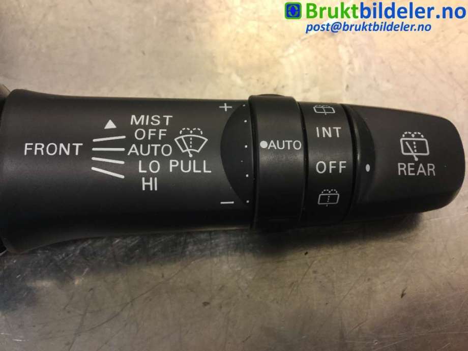 Bryter visker til Mitsubishi Outlander 2012-2015 (Type III, Fase 1) (MITSUBISHI|8612A031|)