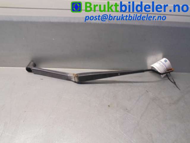Viskerarmer frontrute til Mitsubishi Lancer, 2008-2017 (MITSUBISHI|Z7719)