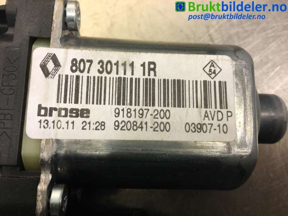 Ruteheis høyre foran til Renault Fluence Z.E 2011-2014  (RENAULT|807301111R|0 130 822 478|918197-200)