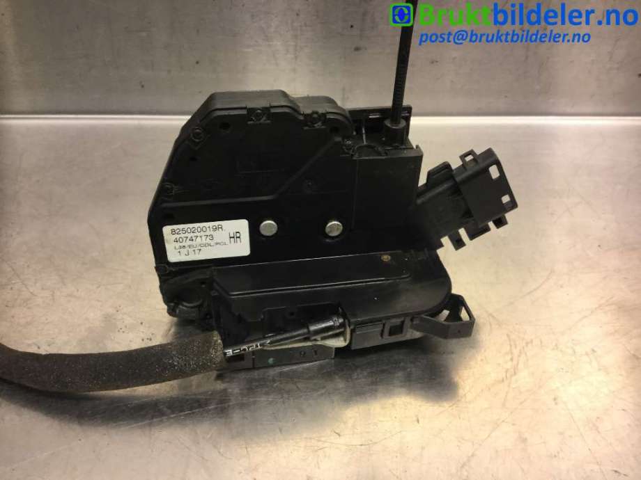 Låsekasse høyre bak til Renault Fluence Z.E 2011-2014 (RENAULT|825020019R|40747173|)