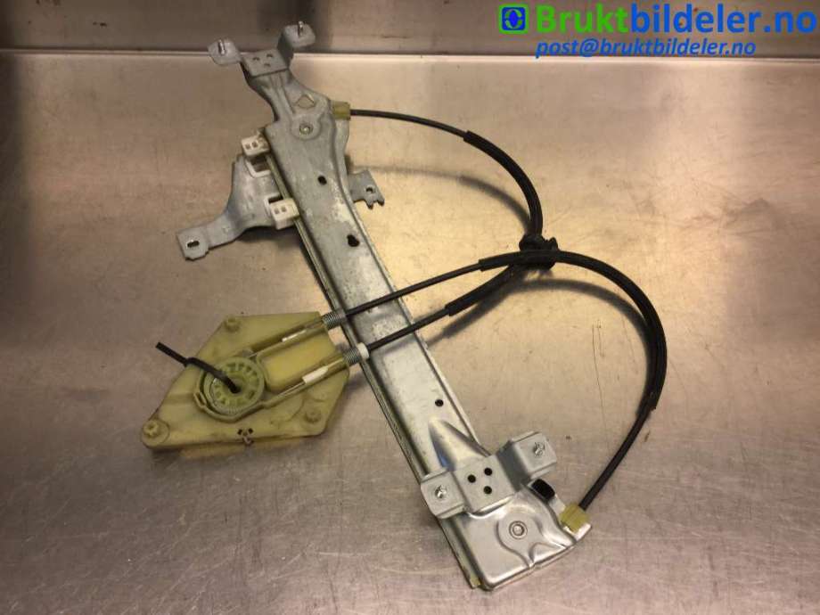 Ruteheis til Renault Fluence Z.E 2011-2014 (RENAULT|827210016R|0139216|)