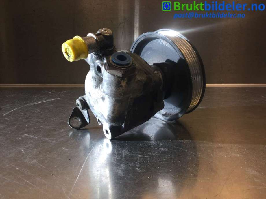Servo pumpe mekanisk til BMW X3 2007-2010 (Fase 2) (E83) (E83) (BMW|345059204|7652 974 116|)