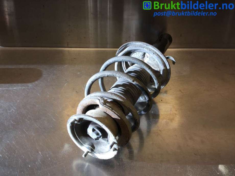Fjærbein høyre foran til BMW X3 2007-2010 (Fase 2) (E83) (E83) (BMW|3131 3451394|)