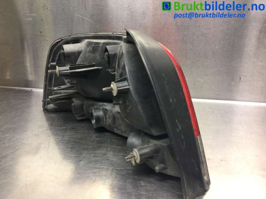 Baklykt høyre til Mitsubishi Galant 2000-2003 (Type VII, Fase 2)  (MITSUBISHI||220-87199)