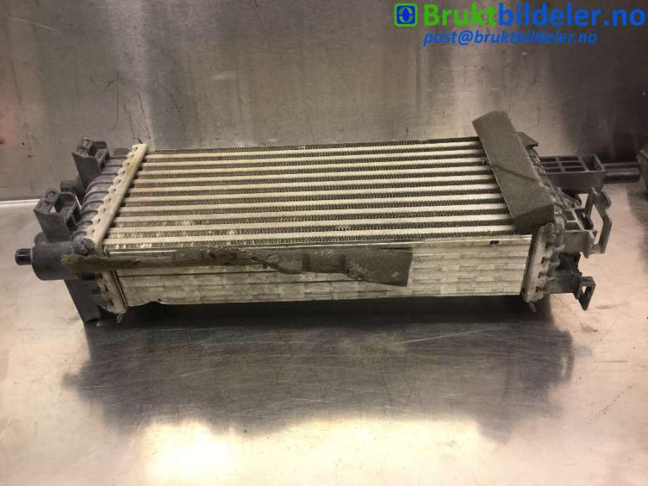Intercooler til Ford Focus 2011-2014 (Type III, Fase 1)  (FORD|CV61-9L440-VC|X1436001|)