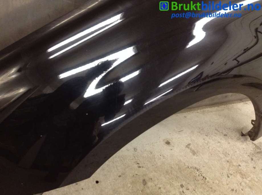 Skjerm venstre foran til Mitsubishi Outlander 2003-2006 (Type I) (MITSUBISHI|MR990117|)