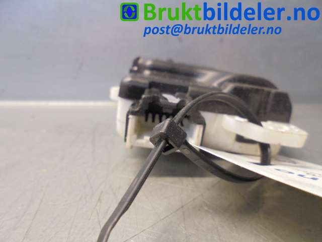Diverse deler til Nissan Navara 2005-2010 (Fase 1) (D40) (D40) (NISSAN|VP5NEH-19E6 16-BA|)
