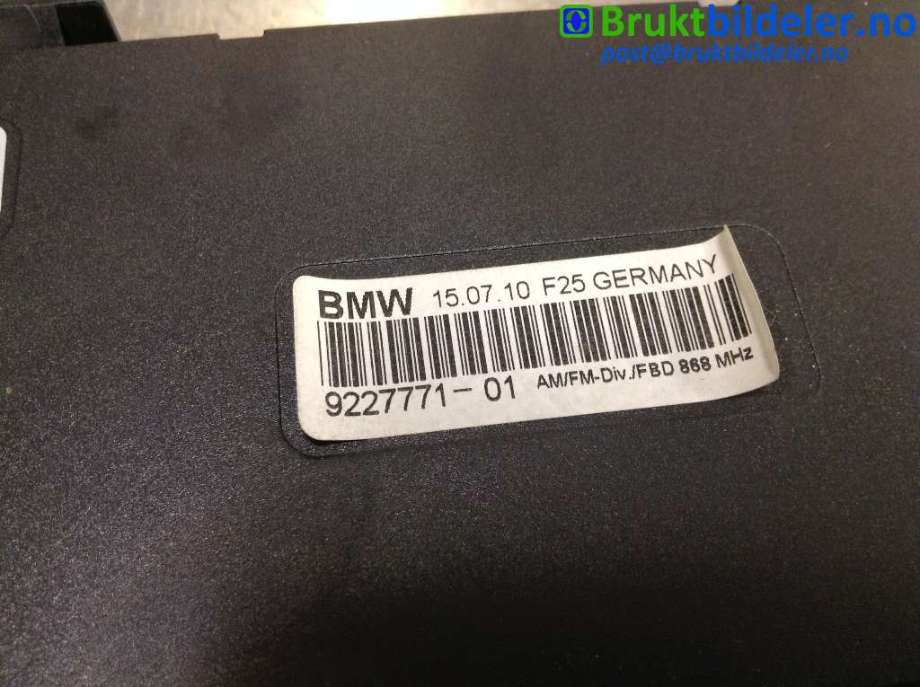 Antenne forsterker til BMW X3 2010-2017 (F25) (F25) (BMW|9227771-01|50110106-A00|)