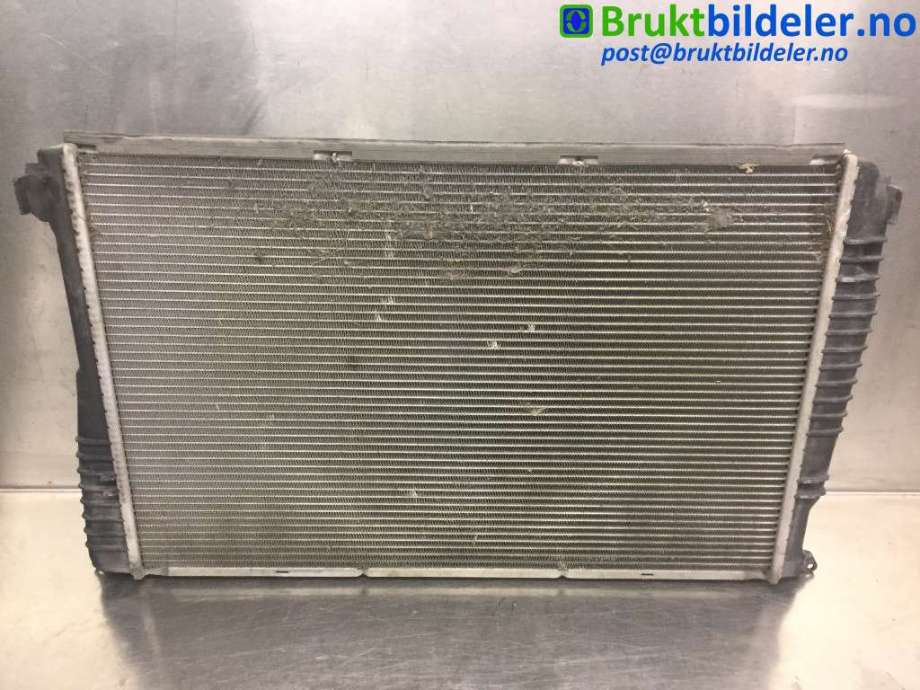 Radiator (automat gir) til BMW X3 2010-2017 (F25) (F25) (BMW|7 823 568|)