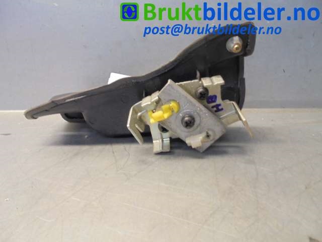 Dørhåndtak inv høyre til Nissan Navara 2005-2010 (Fase 1) (D40) (D40) (NISSAN|)
