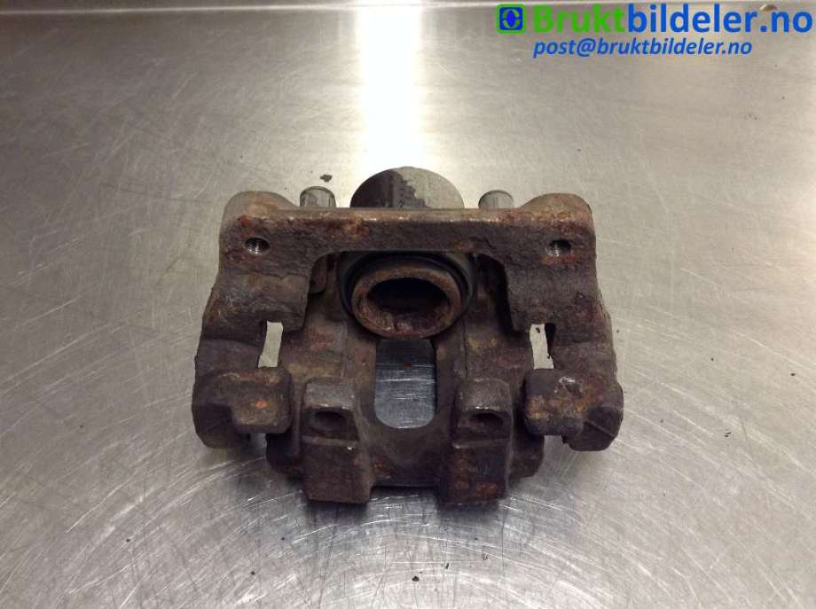 Bremsecaliper høyre foran til BMW X3 2010-2017 (F25) (F25) (BMW|34 10 6 790 922|)