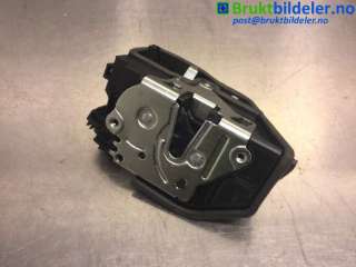 Låsekasse høyre foran til BMW X3, 2010-2017 (F25) (F25) (BMW|51 21 7 202 146)