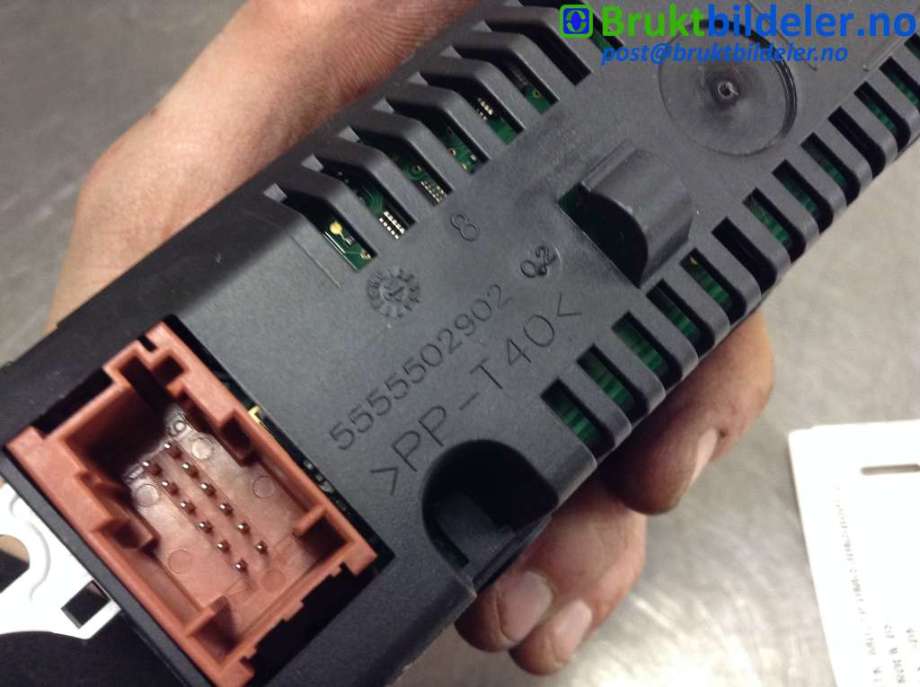 Multimedia display (MCU - Media Controller Unit) til Citroën DS3 2010-2019  (CITROEN||5555502902)