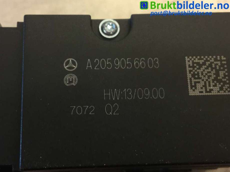 Bryter elektrisk håndbrekk/parkbrems til Mercedes C-Klasse 2014-2018 (Fase 1) (W205) (W205) (MERCEDES|A 205 905 66 03|)