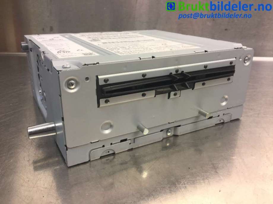Bilstereo til Mercedes C-Klasse 2014-2018 (Fase 1) (W205) (W205) (MERCEDES|A 205 900 95 30|)