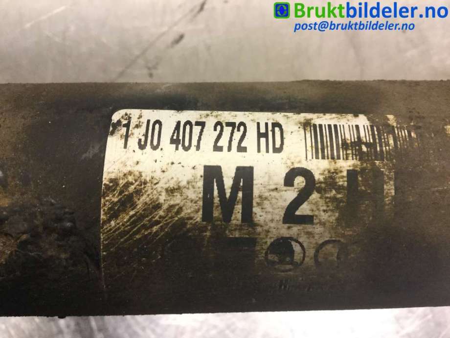 Drivaksel høyre foran til VW Golf IV 1998-2003 (VOLKSWAGEN|1J0 407 272 HD|)