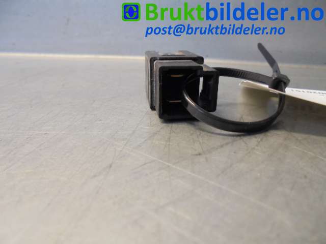 Bryter diverse til Nissan Navara 2005-2010 (Fase 1) (D40) (D40) (NISSAN|253204M400|)