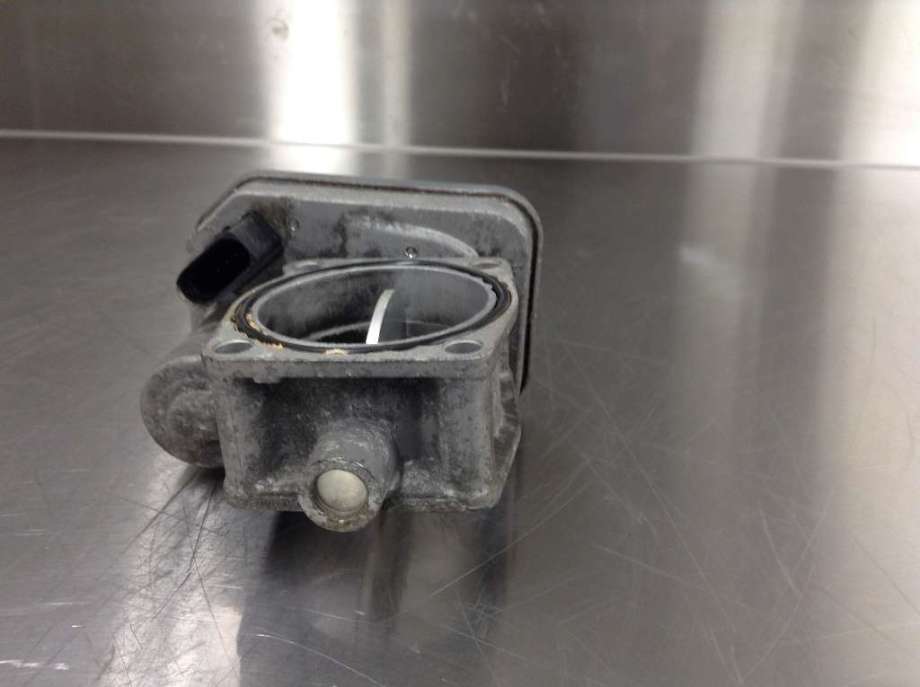 Spjeldhus til Opel Astra H 2004-2009 (OPEL||8981052100)