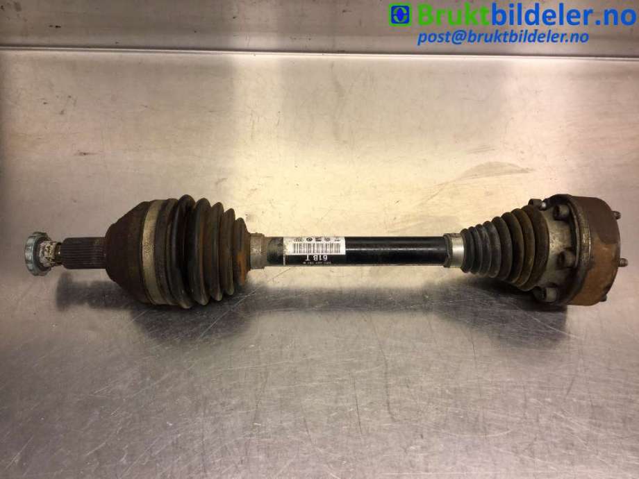 Drivaksel venstre foran til Audi A1 2010-2014 (Type I, Fase 1) (AUDI|6R0 407 761 B|)