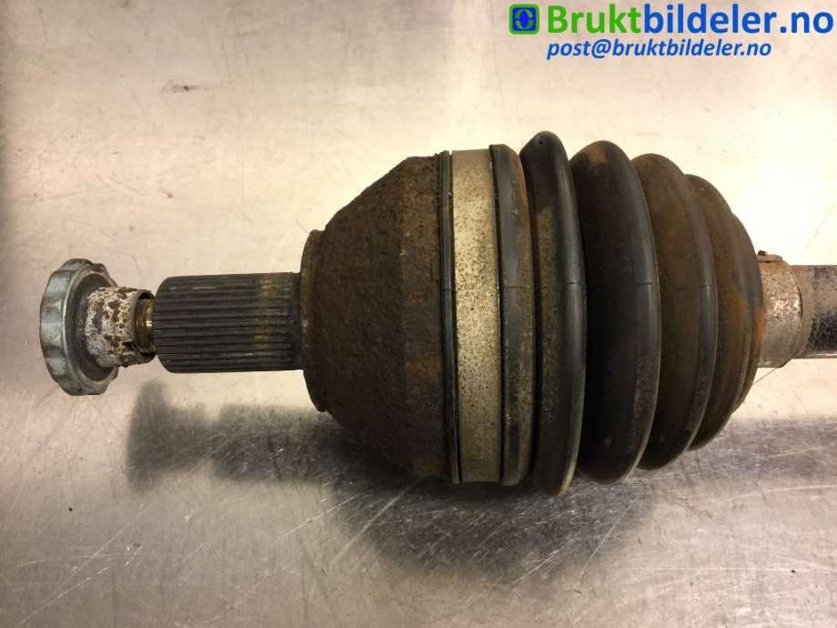 Drivaksel venstre foran til Audi A1 2010-2014 (Type I, Fase 1) (AUDI|6R0 407 761 B|)