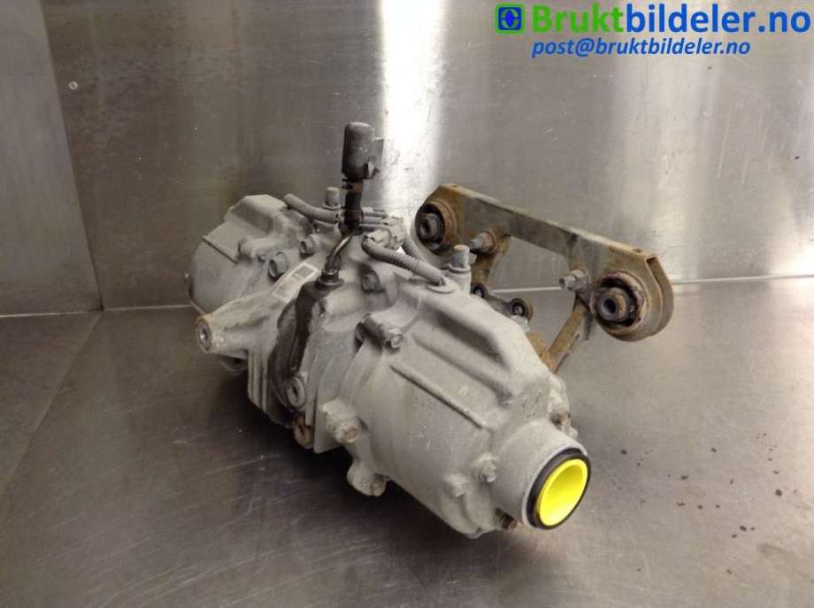 Kardang klokke bak til Nissan Juke 2010-2014 (Fase 1)  (NISSAN||1KD0A|120002312151)