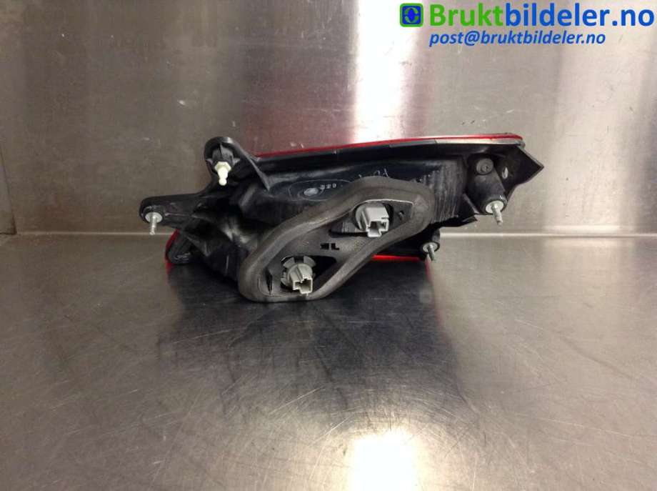 Baklykt venstre indre til Subaru Outback 2009-2014 (Type IV)  (SUBARU|)