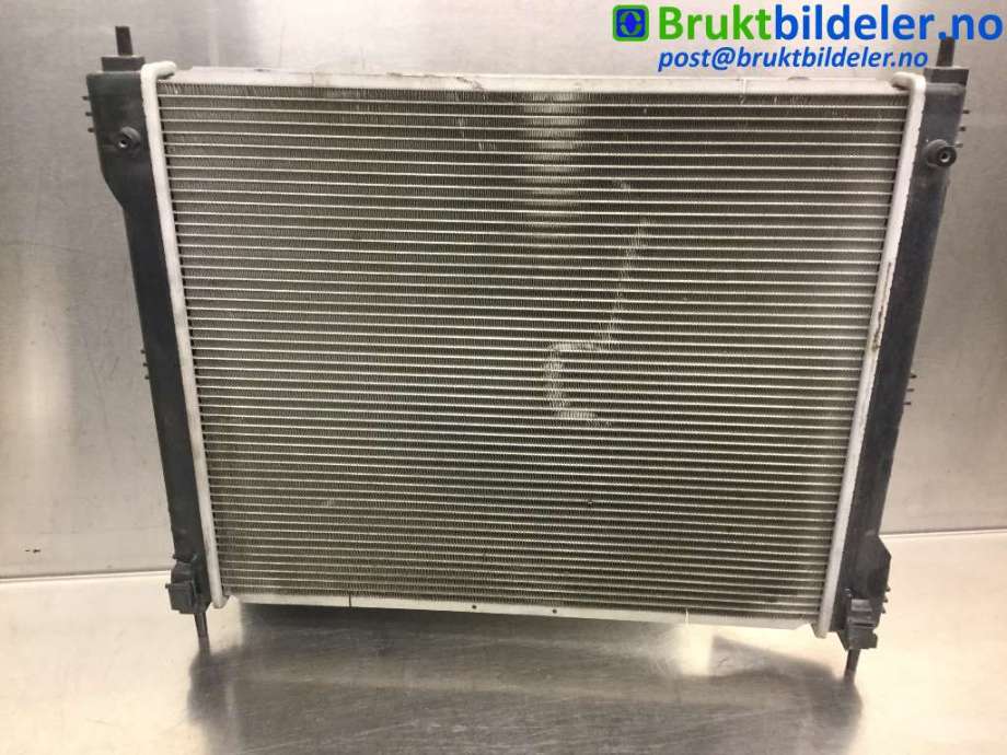 Radiator (automat gir) til Nissan Juke 2010-2014 (Fase 1)  (NISSAN|21410-BA61A|)