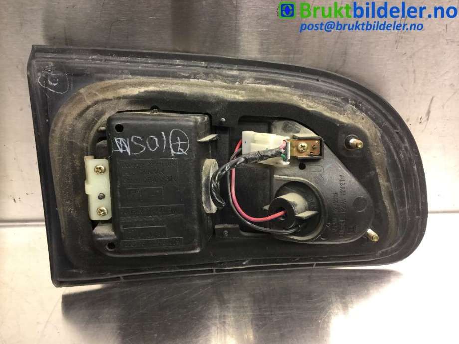 Baklykt høyre indre til Mitsubishi L400 1997-2002  (MITSUBISHI|MR162676|226-87009|)