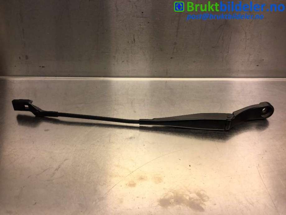 Viskerarmer frontrute til Peugeot 308 2013-2021 (Type II) (PEUGEOT||9677256280)