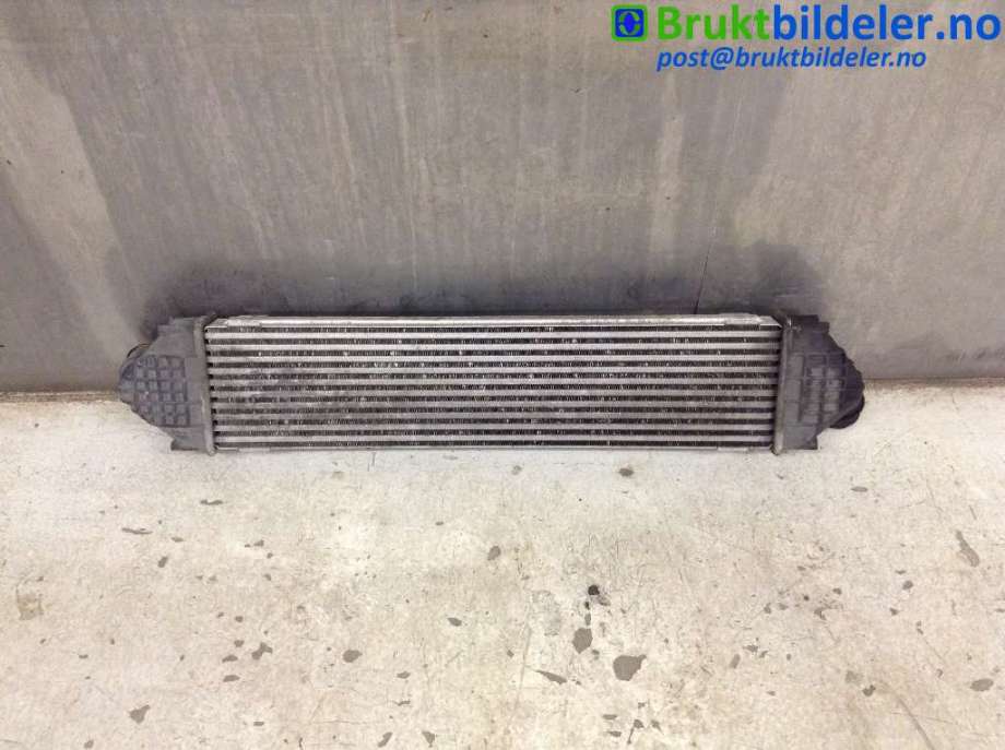 Intercooler til Volvo V70, 2007-2013 (Type III, Fase 1)  (VOLVO|30671324)