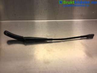 Viskerarmer frontrute til VW Transporter / Caravelle, 2009-2015 (Fase 2) (T5) (T5) (VOLKSWAGEN|7E1 955 409 B)