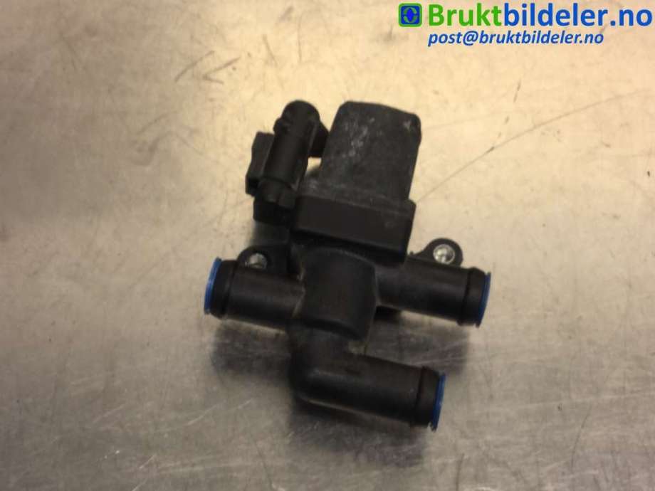 Diverse deler til VW Transporter / Caravelle, 2009-2015 (Fase 2) (T5) (T5) (VOLKSWAGEN|1T0 820 036 D)