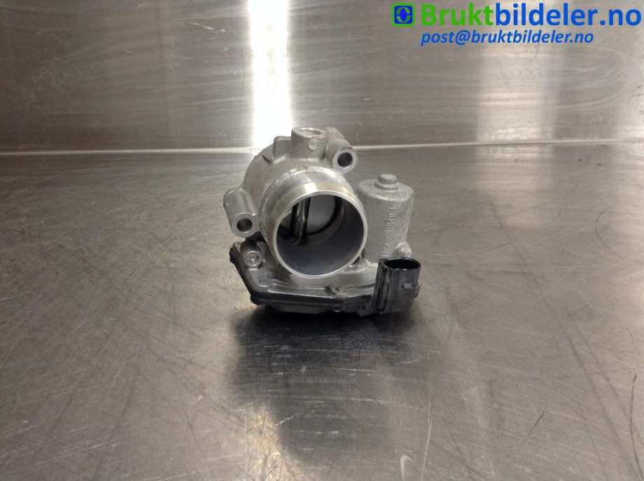 Spjeldhus til Ford Focus, 2011-2014 (Type III, Fase 1)  (FORD|CM5G-9F991-FA)
