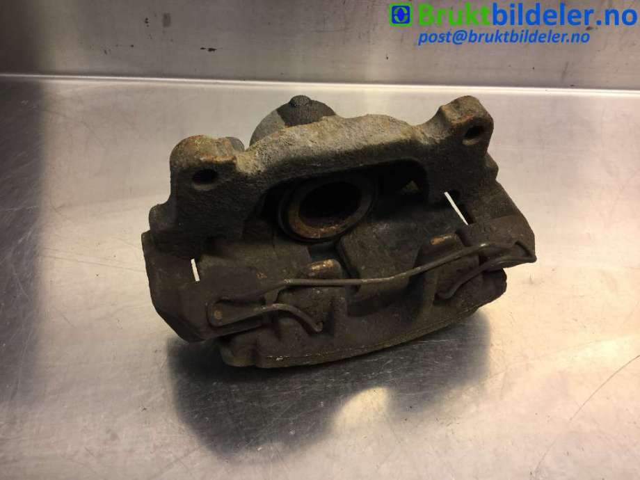 Bremsecaliper høyre foran til VW Caddy 2010-2015 (Type III, Fase 2)  (VOLKSWAGEN|1K0 615 124 E|)