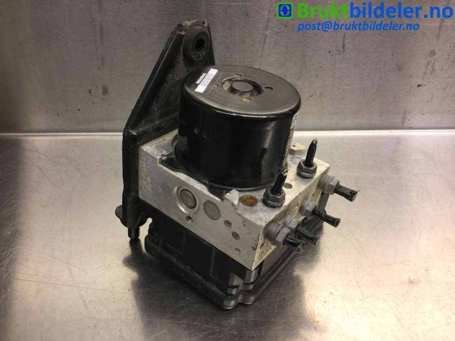 ABS sentral til VW Caddy 2010-2015 (Type III, Fase 2)  (VOLKSWAGEN|1K0 907 379 BL|10.0212-0701.4|1K0 614 517 DP)