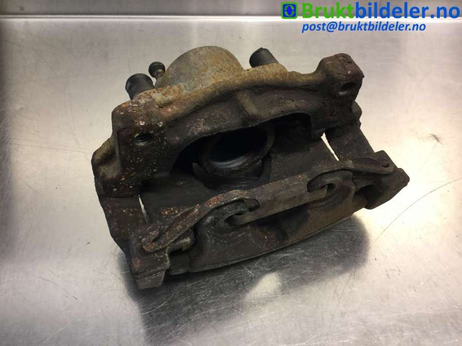 Bremsecaliper venstre foran til Volvo V70 2007-2013 (Type III, Fase 1) (VOLVO|)