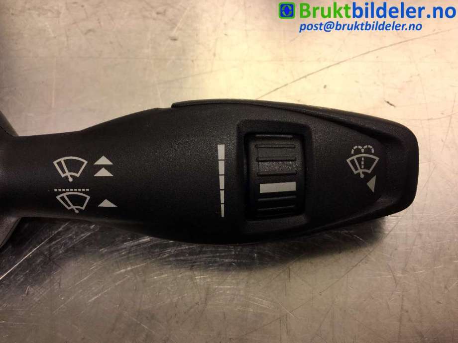 Bryter visker til Ford Fiesta 2013-2017 (Type VI, Fase 2)  (FORD|8A6T-17A553-AC|)