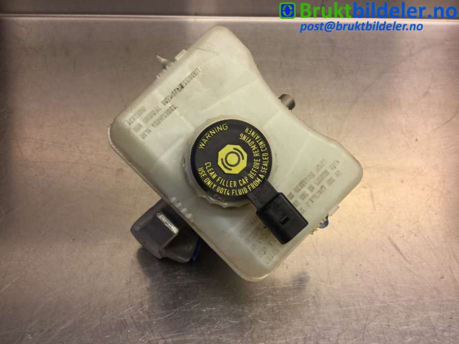 Bremsepumpe hoved til Audi A4 2007-2014 (Type IV) (B8) (B8) (AUDI|8K0 611 021 B||8K0 611 301 A)