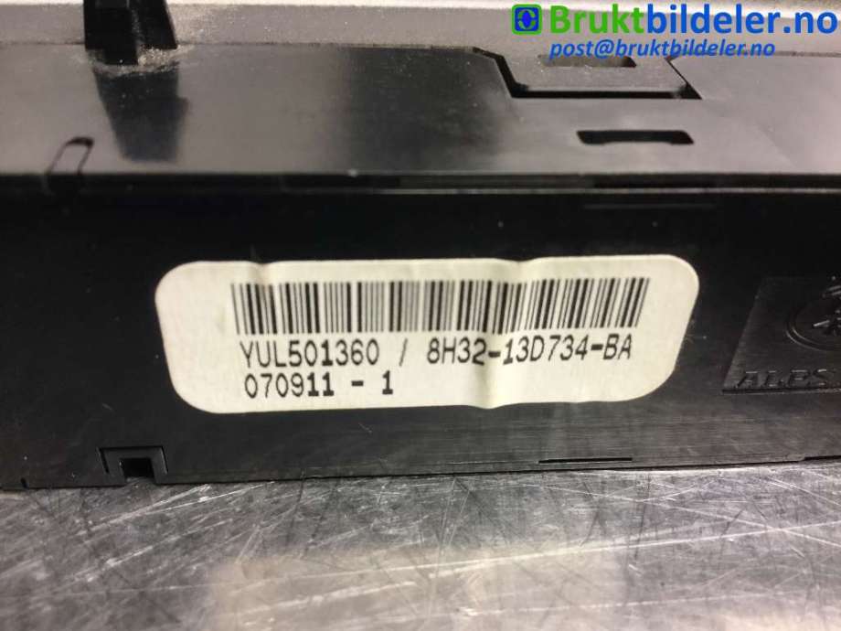 Bryter nødblink til Land Rover Discovery 2005-2009 (Type III)  (LAND-ROVER|8H32-13D734-BA|YUL501360|)